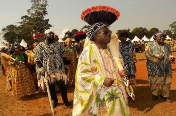 Gilbert Kadji - Successeur a Bana