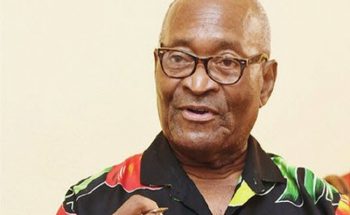 L’icône musical camerounaise Charles Lembe est décédé.